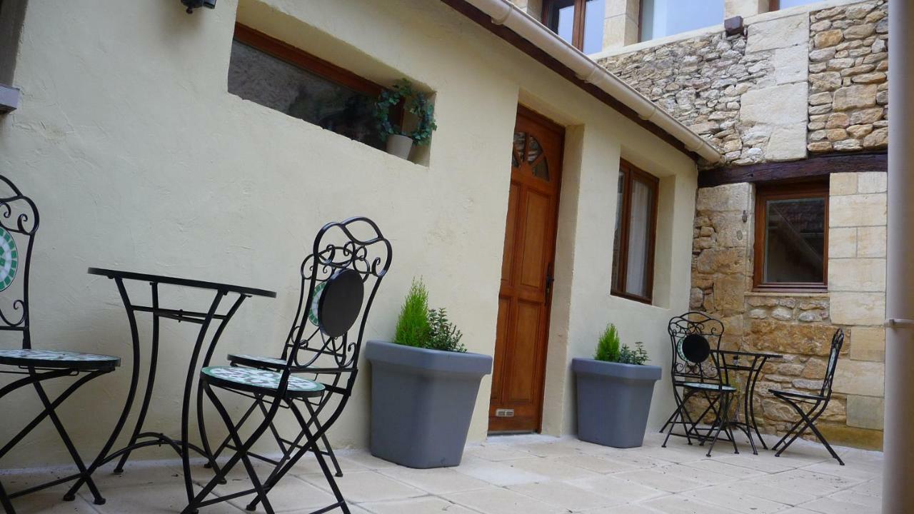 Appartement Aux Armoiries De Sarlat Exterior photo