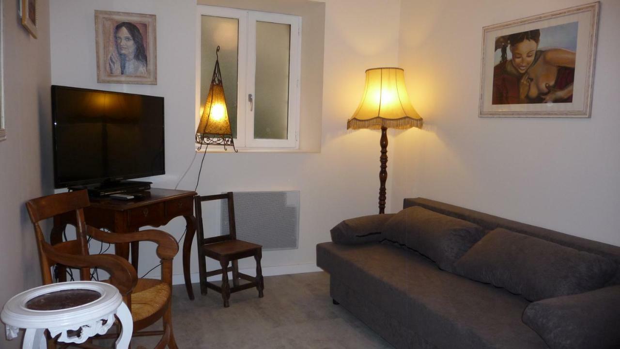Appartement Aux Armoiries De Sarlat Exterior photo